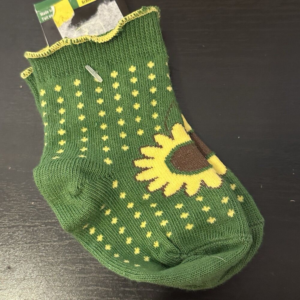 Infant Girls NWT‎ John Deere Tractor Socks Gift 6-12 Months Sunflower Green